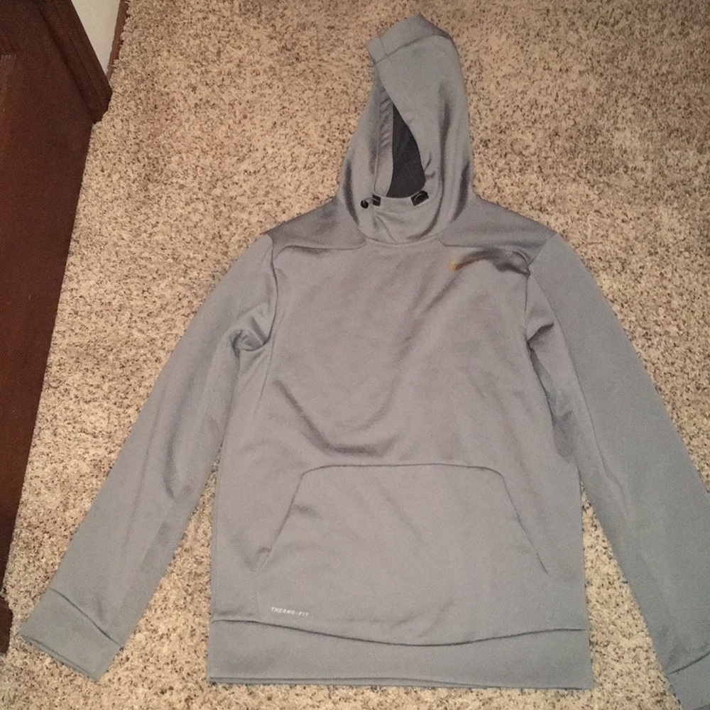 Nike Therma-Fit Sweatshirt